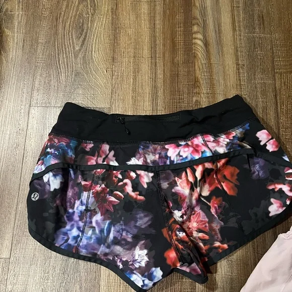 Lululemon 🍋 bundle - Picture 3 of 5